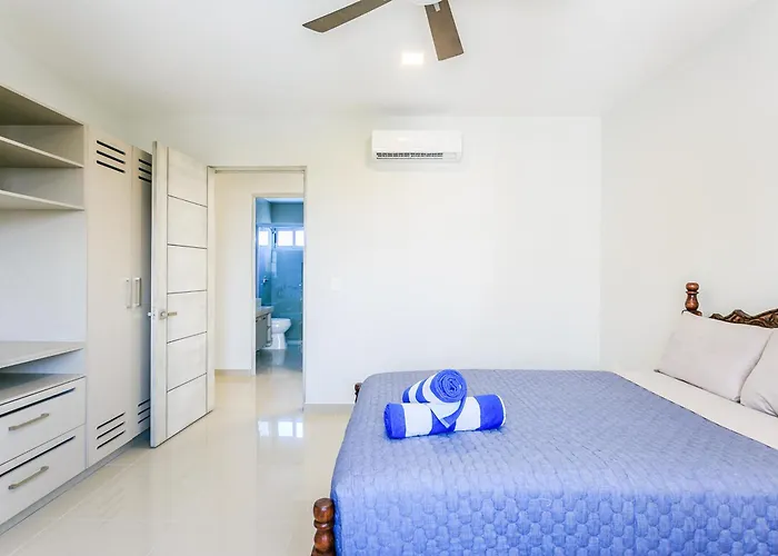 New In Residential Area With Amenities & 24hr Security Apartment