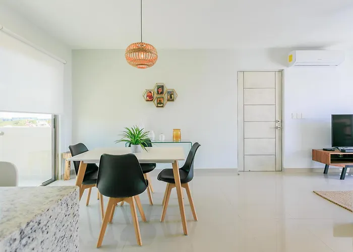 New In Residential Area With Amenities & 24hr Security