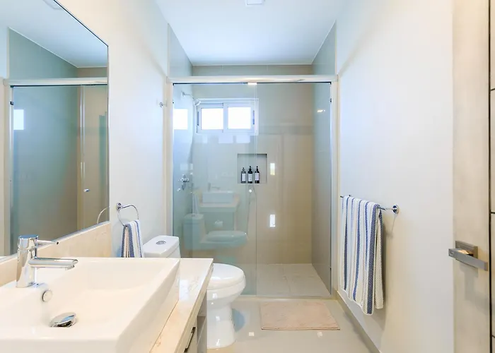 Apartment New In Residential Area With Amenities & 24hr Security Playa del Carmen