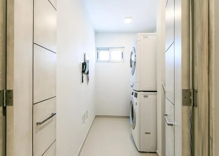 New In Residential Area With Amenities & 24hr Security * Playa del Carmen