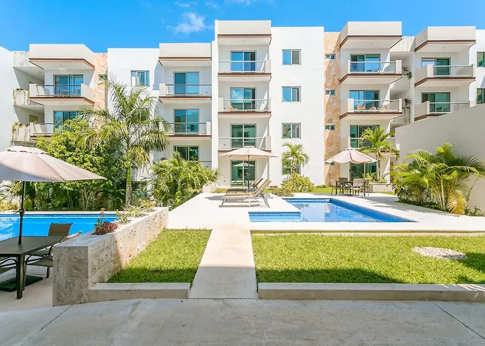 New In Residential Area With Amenities & 24hr Security * Playa del Carmen